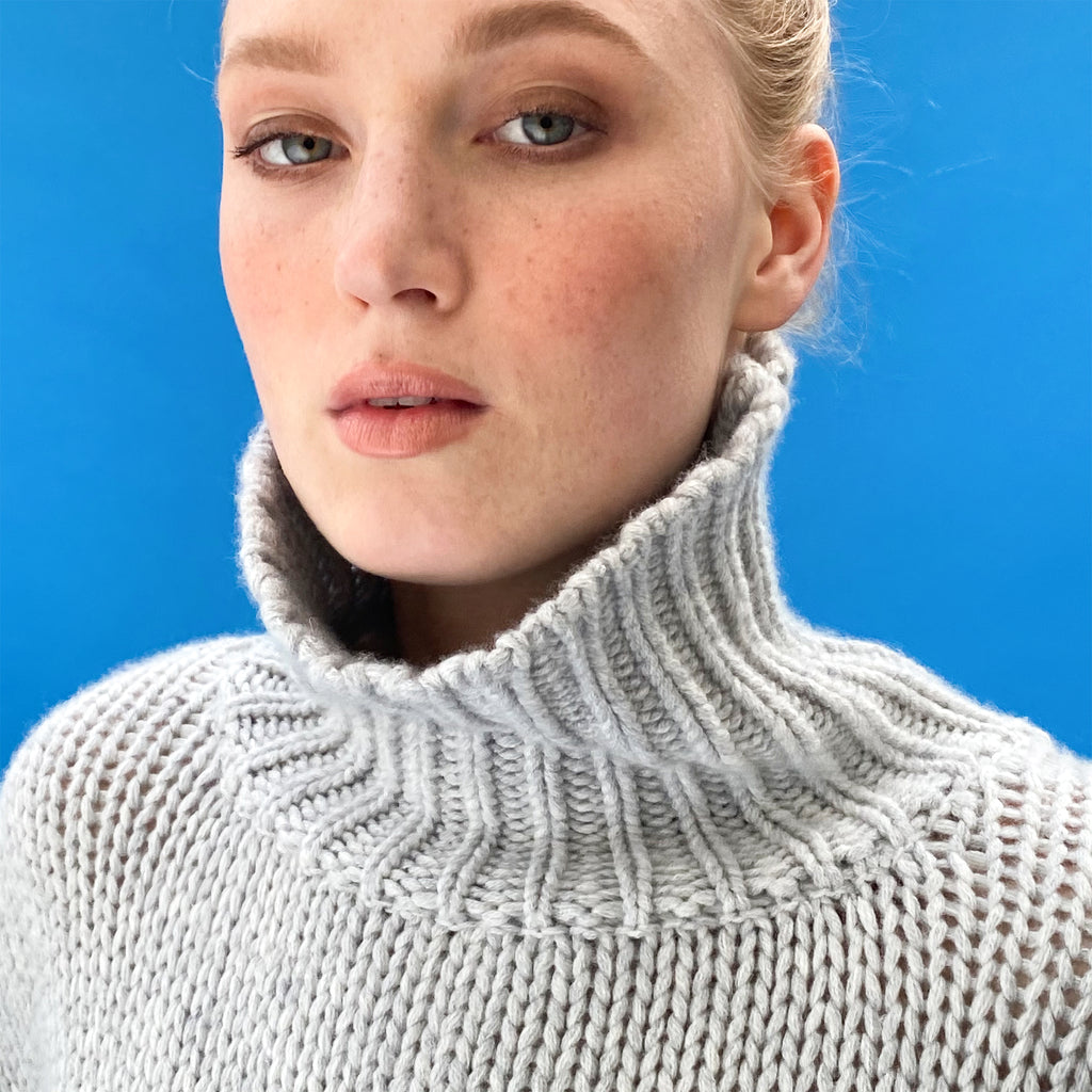 GABRIELLE SWEATER OS