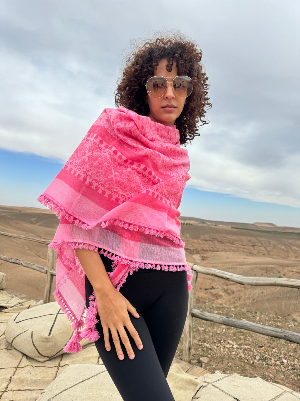 DESERT SCARF