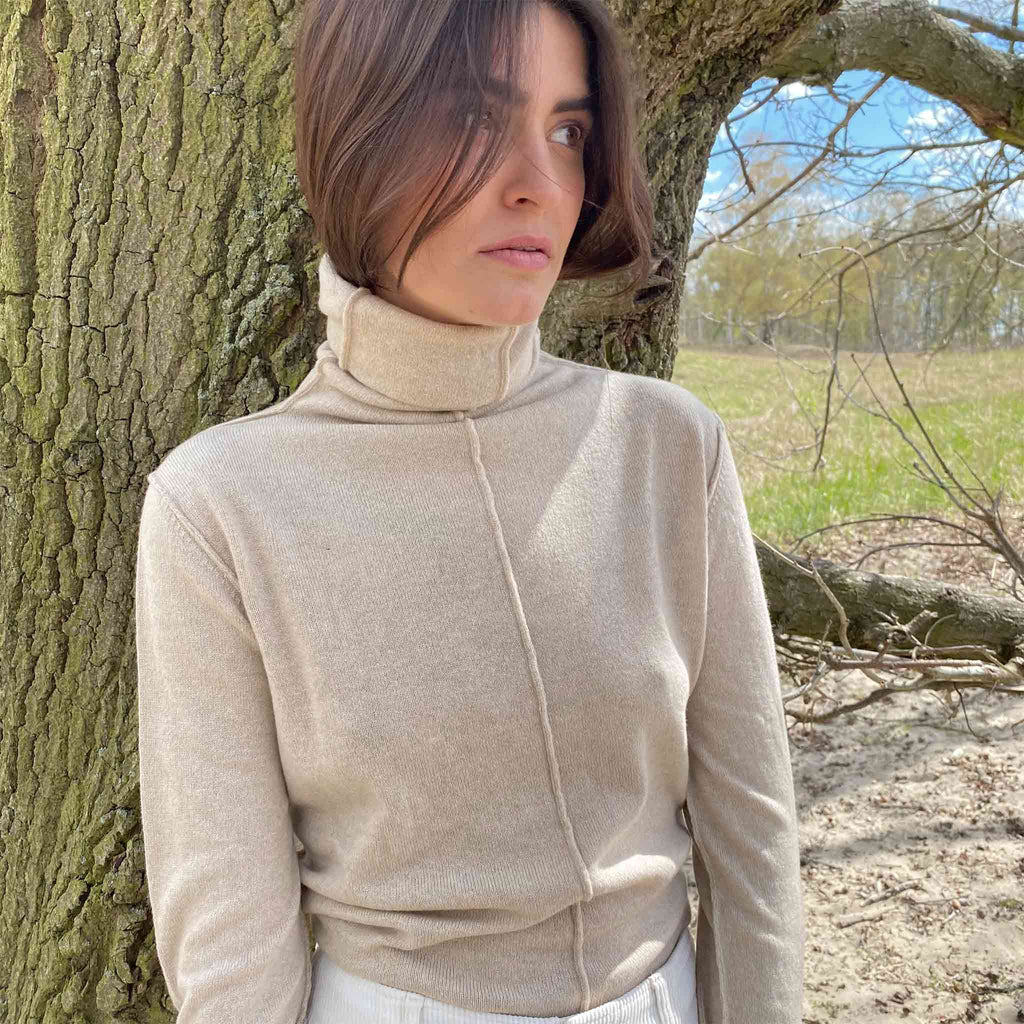 LUNA SWEATER