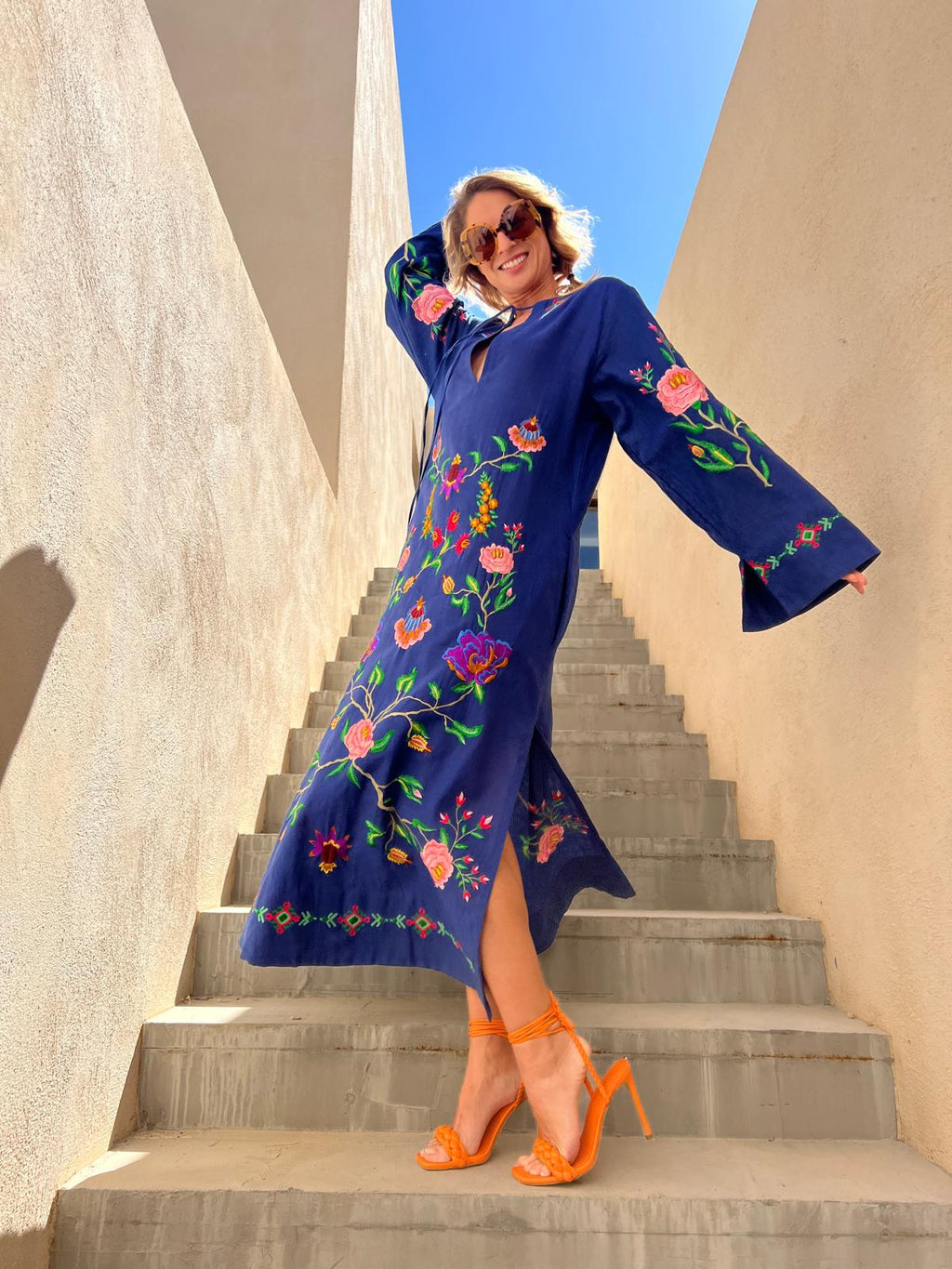 ETHNO FLORAL LINEN TUNIC